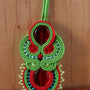 Halskette Anhänger Soutache, großes Stickerei Medaillon, Folk Hippie Anhänger Bild 6