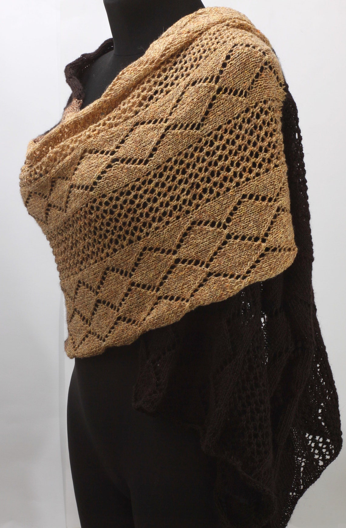 traditional knitted lace shawls