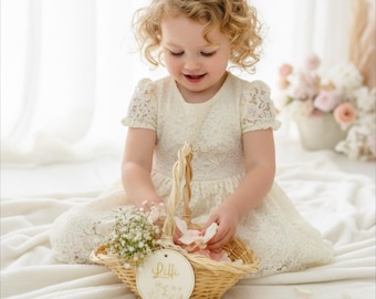 Blumenmädchen Körbchen personalisiert | Blumenkind Hochzeit Geschenk | Streukörbchen Blumen | Holzanhänger mit Name | Trauung Blumenkorb
