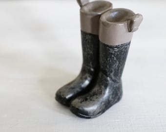 Wichtelzubehör Gummistiefel Schwarz Reiterstiefel Schuhe Wichteltür Baustelle Wichtelbaustelle Zubehör Wichtel Miniaturen Holzschuhe Wichtel