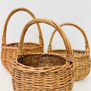 Körbchen aus Weide | Blumenkind |  Blumenkörbchen | Weidenkorb | Kinderkorb | Osterkorb | Handgeflochten in 2 Varianten | Geschenk