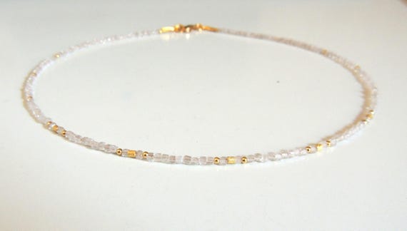 Rose quartz gemstone necklace with gold-plated silver parts
