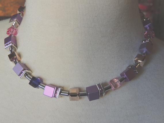 Necklace, collier, cube chain in purple with Swarovski Elements®
