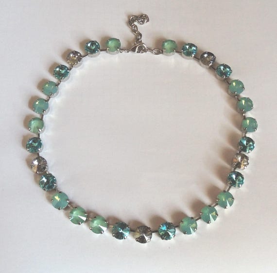 Necklace with precious crystals in mint green