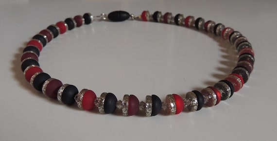Necklace, collier, Polaris beads, magnetic clasp, jewelry
