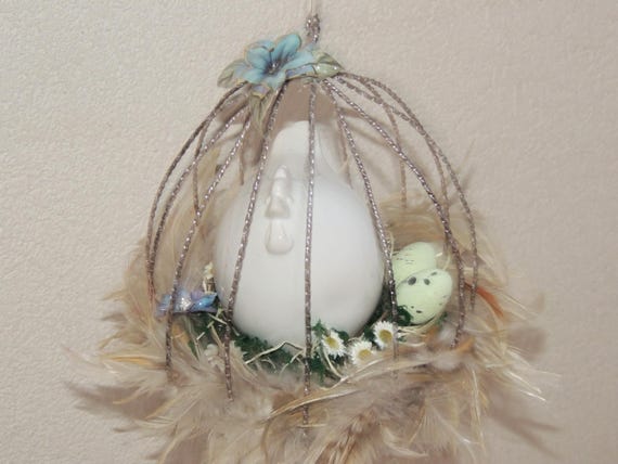 Wire basket with ceramic chicken, Easter decoration, feather wreath