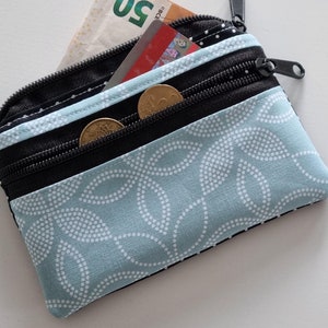 Kleines Portemonnaie 3 Fächer 2x Reißverschlussfach mini Geldbeutel Geldbörse Kreditkarte Kartenfächer mint schwarz Blume Portmonee Damen