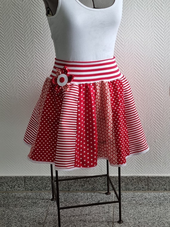Damen Karnevalskostüm INKL. Blumenanstecker - Kostüm Kölner Karneval - Karnevalsrock/Clownsrock rot weiß gestreift Gr.34-42 Faschingskostüm