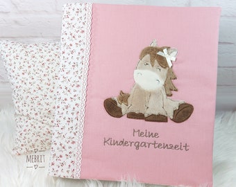 Kindergarten folder, Portfolio , Kindergarten folder cover, Mebrit, Horse, Kita, Folder cover, Girls