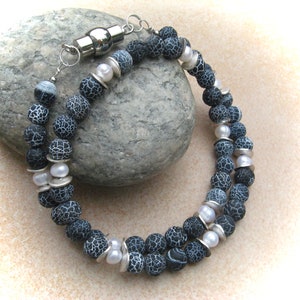grey-black agate necklace in crash look, grey necklace, stone necklace, gemstone necklace