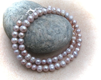 rose colored freshwater pearl necklace