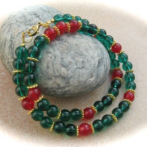grün-rote Glas-Jadekette,Edelsteinschmuck,Edelsteinkette,rot-grüne Kette