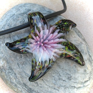 pink-black glass pendant starfish