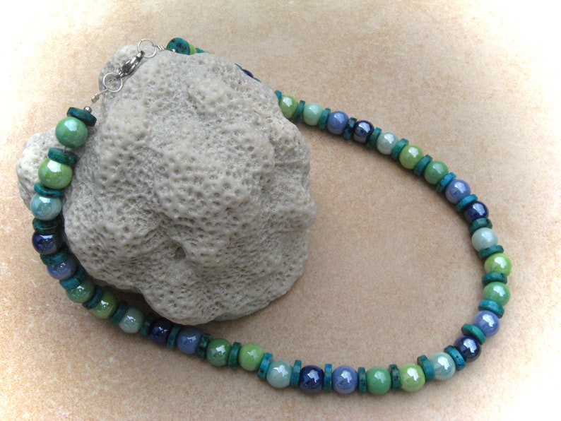 grün-blau-türkise Chrysokoll-Porzellan-Kette,Keramikschmuck Bild 6