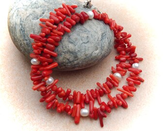 Collana Artigianale In Howlite Tinta Arcobaleno, Cubetti Colorati, Con Elementi In Acciaio Inox, Regolabile, Fatta A Mano In Germania - Foto 2