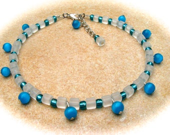 playful turquoise-white anklet