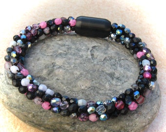 pink-grey-black-pink crochet bracelet glitter dream, crocheted bracelet, crocheted bracelet, glass bead bracelet, glass bracelet, tube bracelet