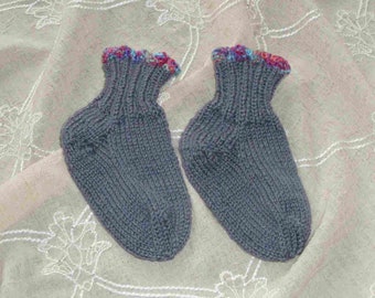 Babysocken    Handgestrickte Socken    Söckchen    Socks    Wollsocken