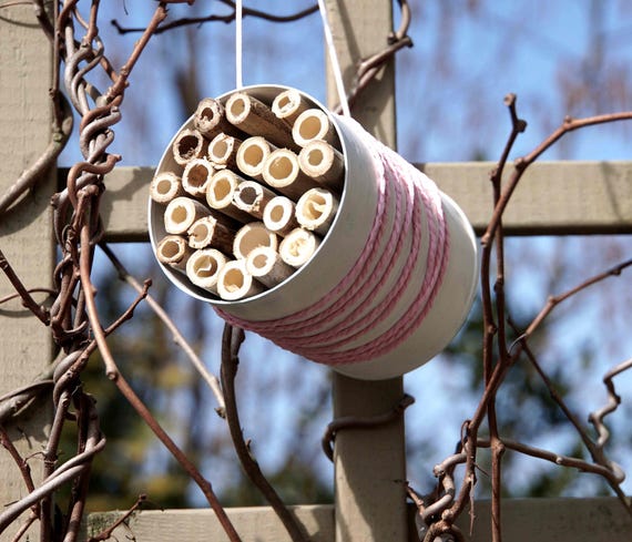 Insektenhotel    Gartendekor    Balkondekor   Upcycling  Terrassendekor  #626634237