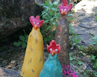 Trio de figurines de jardin poules effrontées céramique de jardin