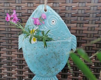 Vase suspendu forme poisson turquoise