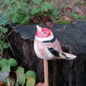 Ceramic bird Steglitz garden ceramic bird figure image 6