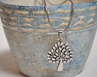 Necklace with pretty tree pendant, leaves, silver snake necklace
