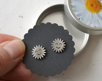 Ear studs small sun with smiley face, stainless steel, jewelery box