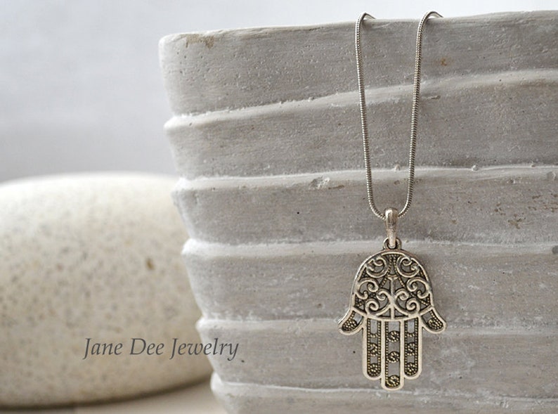 Hamsa Hand of Fatima necklace image 2