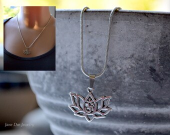 Filigree lotus chain pendant with snake chain
