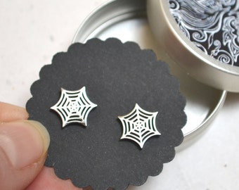 Ear studs cobwebs, Halloween, spooky, made of stainless steel with jewelry box