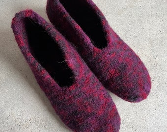 Felt shoes size 39/40 "Blackberry"