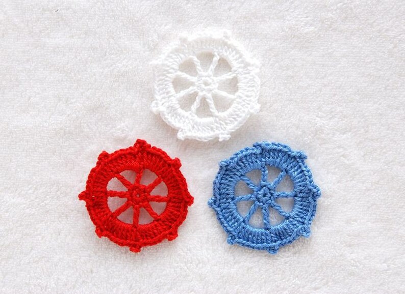 Crochet application steering wheel, blue-red-white, 3 pieces image 1