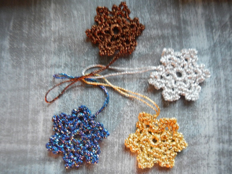 Glitter yarn in 4 different colours 2x25g