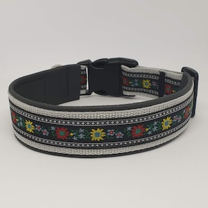 Hondenhalsband traditionele uitstraling