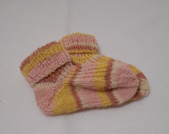 Gestrickte Babysocken Größe 16/17 / Fußlänge 11,5 cm / 0-9 Monate / Babyschuhe / Babygeschenk / Geburtsgeschenk / Handgestrickte Babysocken