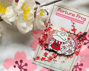 Épingle en émail Kaeru Frog Shrine Dwellers – Folklore japonais Yokai