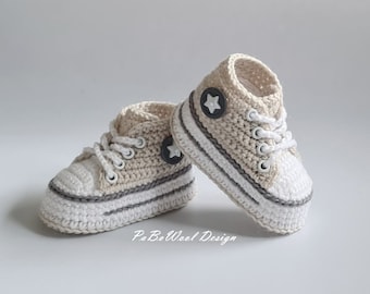 Light beige/dark gray crocheted baby sneakers, crocheted baby sneakers, crocheted baby shoes, baby sports shoes, baby lace-up shoes with eyelets, unisex