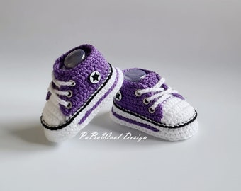 Purple crochet baby sneakers, crochet baby sneakers, crochet baby shoes, crochet baby sports shoes, crochet baby lace-up shoes