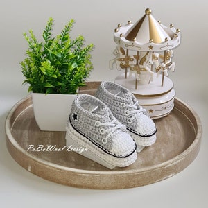 Light grey and other colours made of 100% baby organic cotton crocheted baby sneakers, crocheted baby sneakers, double sole, eyelets, laces image 2