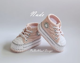 Nude and other colors made of 100% baby organic cotton crocheted baby sneakers, crocheted baby sneakers, double sole, eyelets, laces