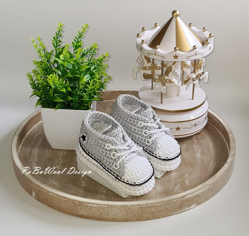 Light grey and other colours made of 100% baby organic cotton crocheted baby sneakers, crocheted baby sneakers, double sole, eyelets, laces image 4
