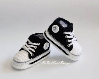 Schwarz gehäkelte Babyturnschuhe gehäkelte Babysneaker gehäkelte Babyschuhe Babysportschuhe Babyschnürschuhe mit Ösen