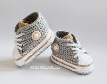 Grey/beige crochet baby sneakers, crochet baby shoes, crochet baby sneakers, crochet baby sports shoes, baby lace-up shoes with eyelets