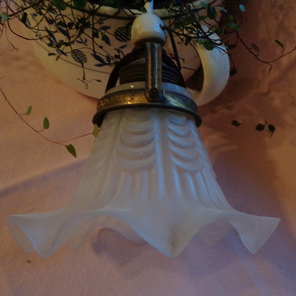 Antik*Lampe Jugendstil*Glas*Zauberhaft*Kleine Hängelampe*Vintage*Dekorativ*Wertvoll*