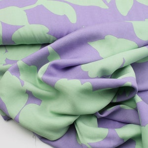 Viscose fabric "Big Flowers" lilac mint