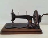 antique singer sewing machine, table model, hand crank, 12K, vintage, brocante, country house decoration