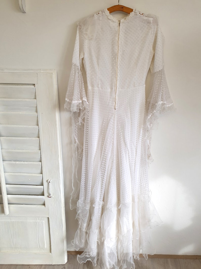white vintage dress boudoir lace shabby old wedding dress tulle chiffon brocante decoration 50s-60s antique wedding dress