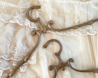 1x antique clothes hanger, brass hanger, French vintage, wedding, wedding hanger, wardrobe, brocante