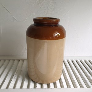 old large earthenware vessel, earthenware storage vessel, confit pot, earthenware pot, stoneware pot, brocante, shabby, French vintage, beige, brown